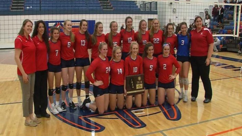 Pleasant Plains wins first Sectional title, beats Maroa-Forsyth in two sets RIVERTON VOLLEY SOUND.jpg
