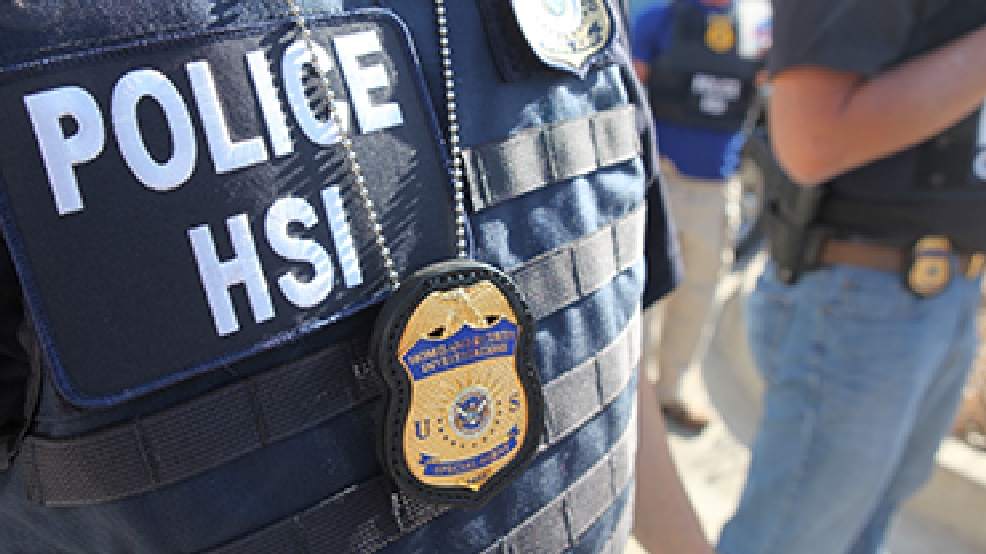 U.S. Border Patrol agent, Edinburg cop indicted on federal drug