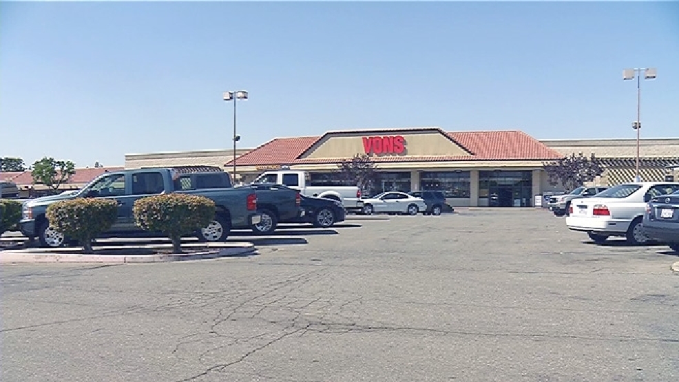2 Bakersfield Vons grocery stores to close by midMay KBAK