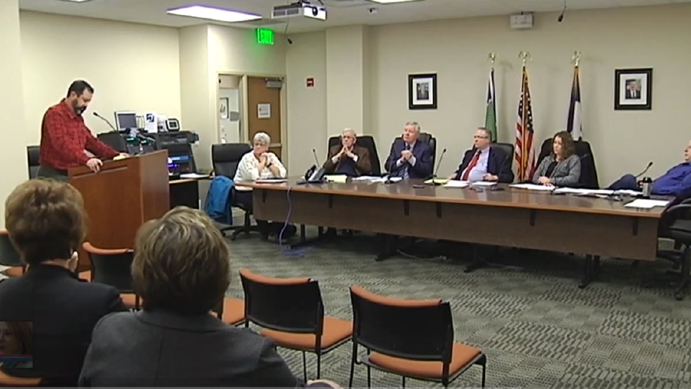 Linn County Board of Supervisors requests no pay raise KGAN