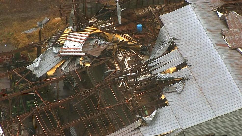 Possible tornado destroys two barns, damages two others near Lebanon KATU