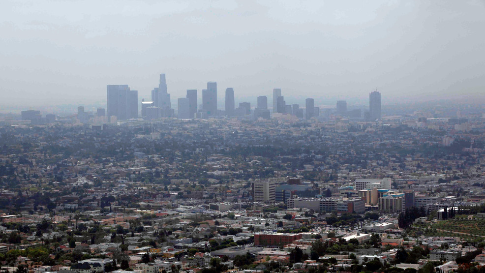 EPA Ozone AP17213645836457.jpg