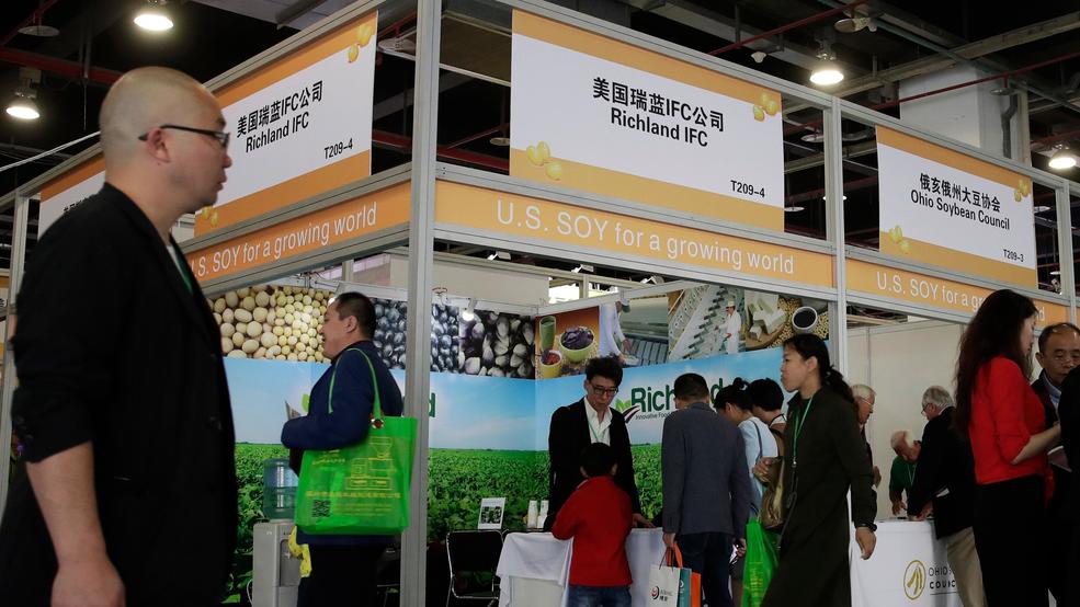 China Trade Skepticism on Farm Exports AP19357753723082.jpg