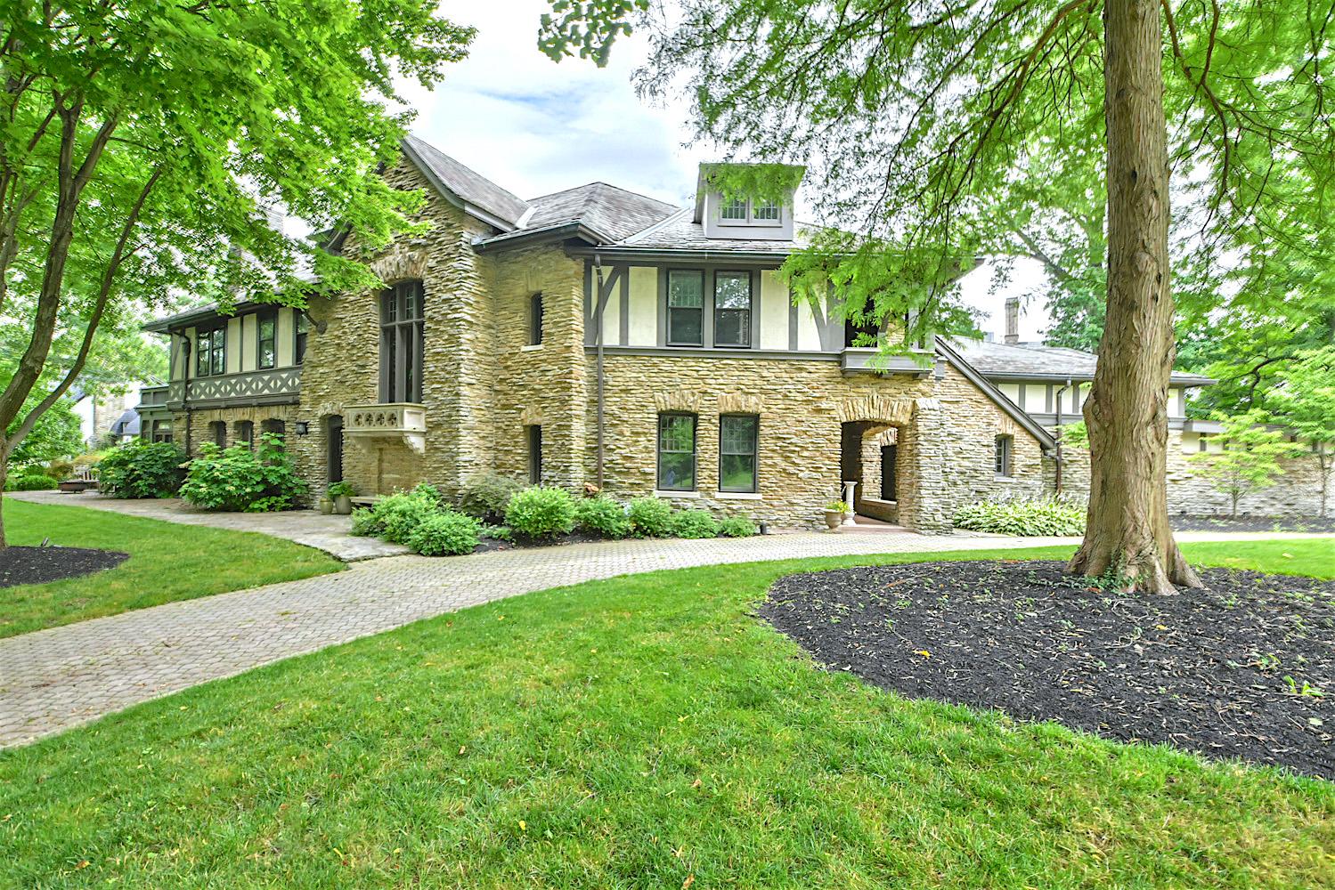 Dream Goal Buy This Magical Tudor Mansion In East Walnut Hills