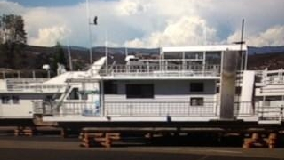No Water In Lake McClure, Houseboat Must Be Removed KMPH
