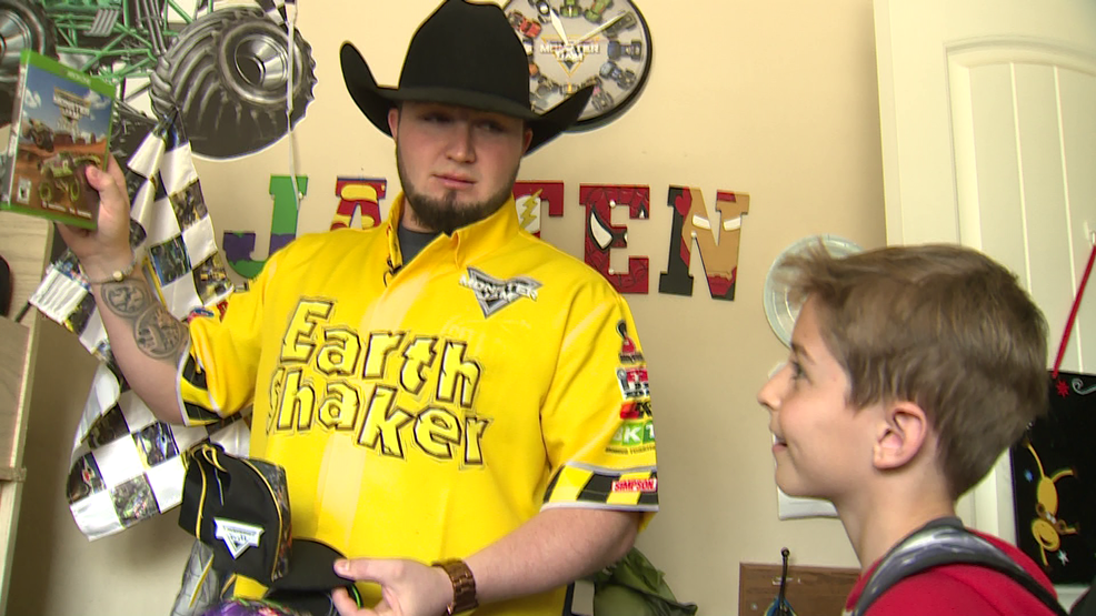 Monster Jam driver surprises 11-year-old military son with bedroom makeover - KMPH Fox 26