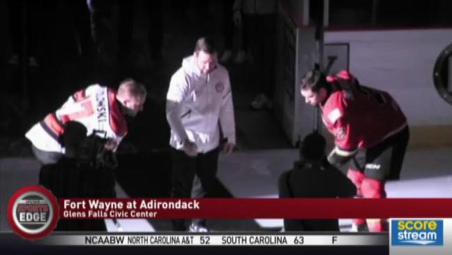 Thunder host the Komets