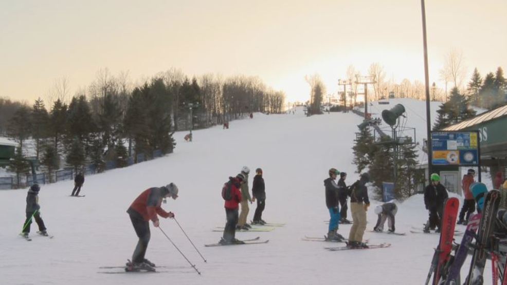 Bittersweet Ski Resort remains open despite warmer weather WWMT