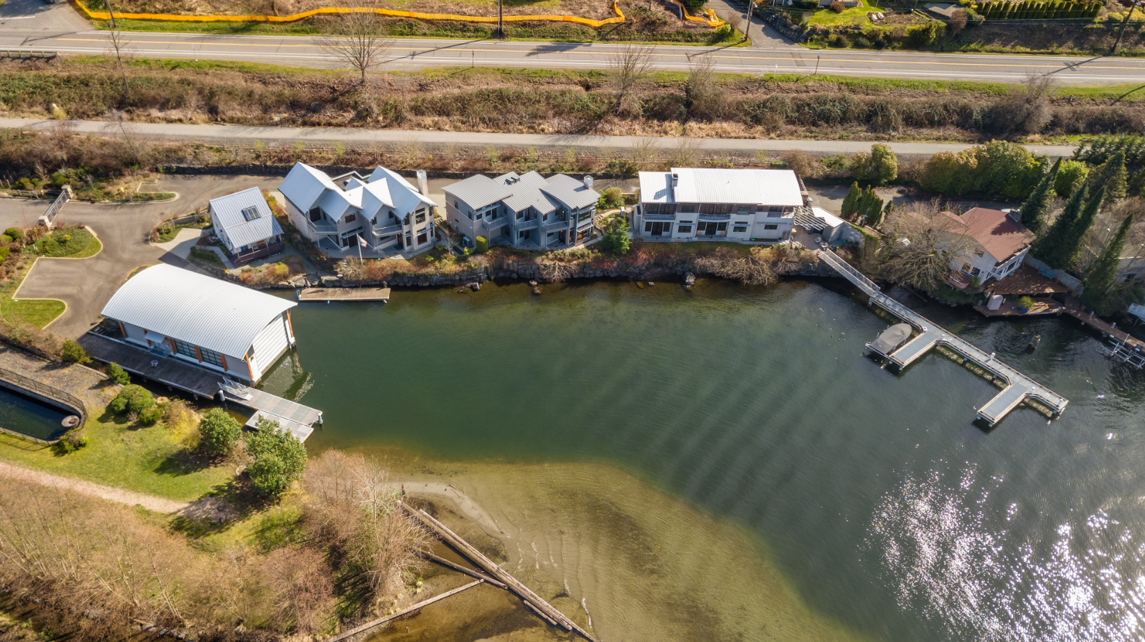 Lake WA compound Eagle Cove drops 3.5 million in asking price