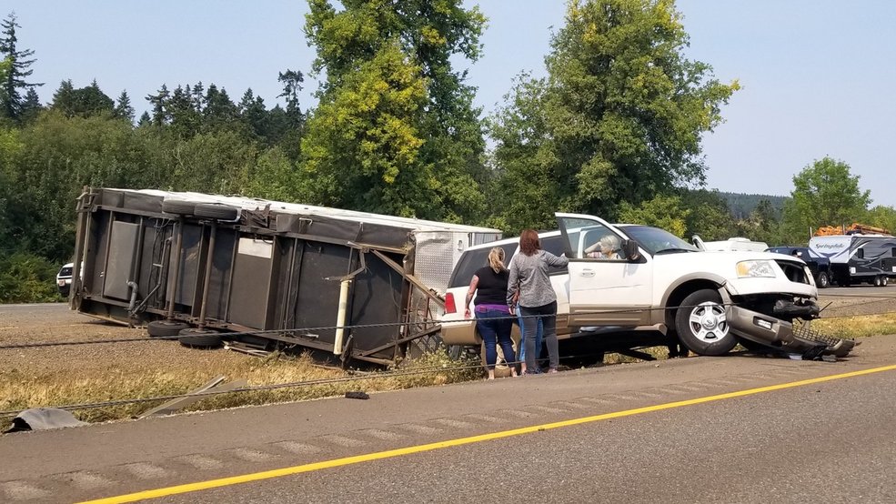 Crash Slows I 5 Southbound Near Cottage Grove Kval