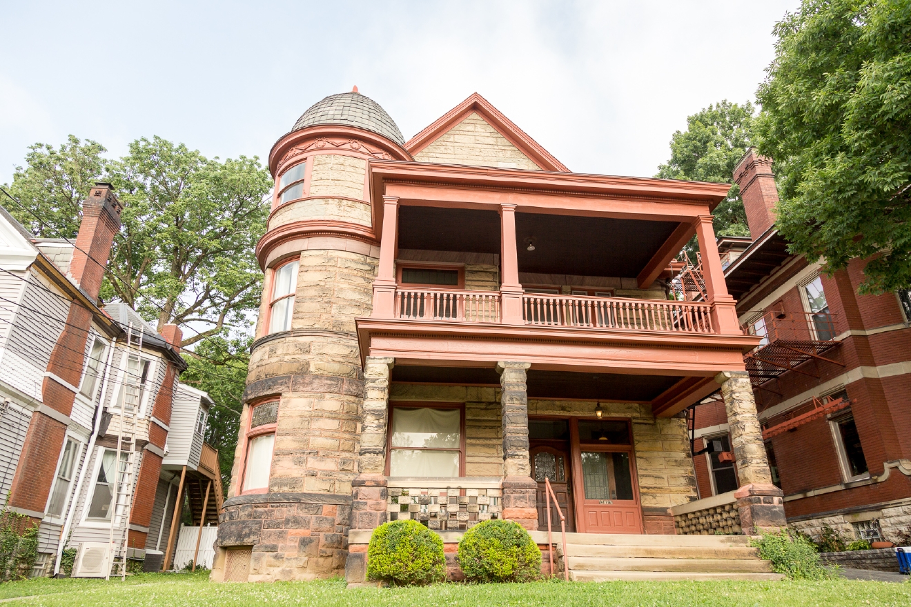 Photo Tour The Lovely Homes Of Clifton Cincinnati Refined