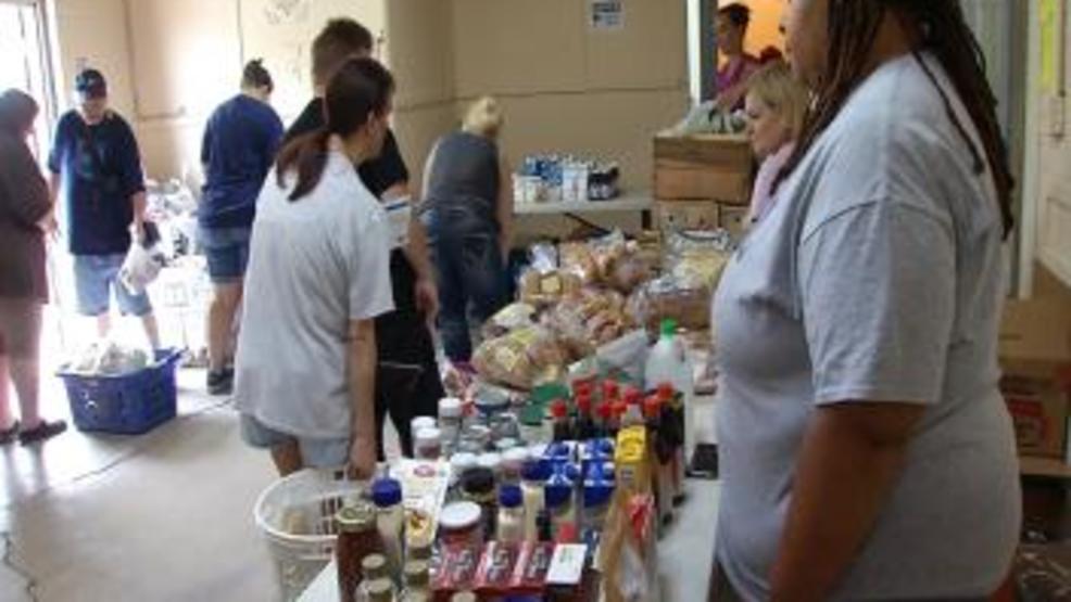 With God S Grace Food Pantry Opens At New Location With Help From