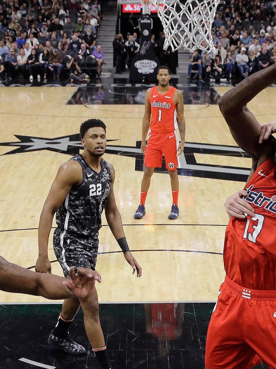 Shorthanded Wizards Fall At Spurs For 19th Straight Loss In San