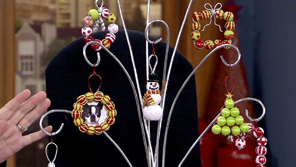 122012BeadOrnaments.jpg_BIM.jpg