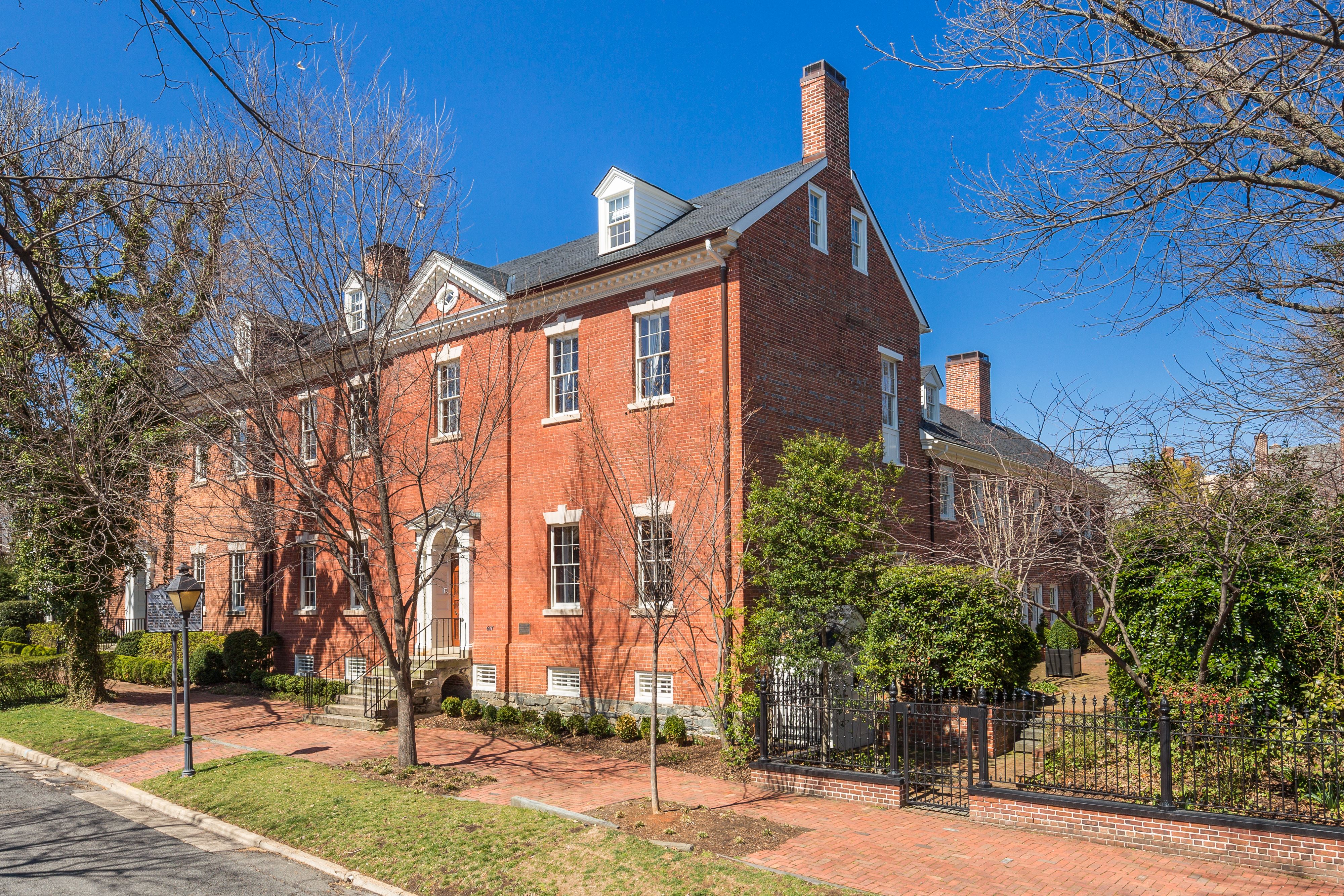 Robert E. Lee's childhood home is on the market for 8.5M DC Refined