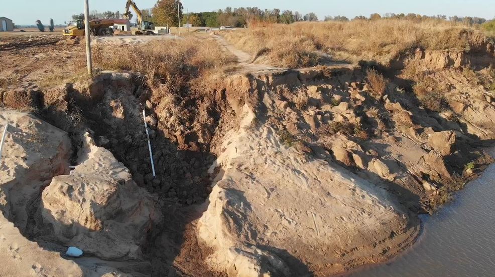 Road Repairs Begin 5 Months After Dardanelle Levee Breach KATV
